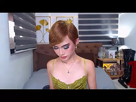 JuicyCockThea Live XXX Chat