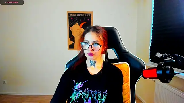 Chatroom XXX en direct de your_tora