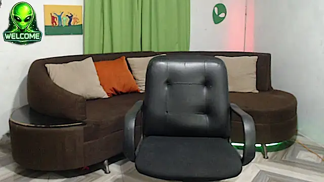 Chat XXX en directo de alpha_zom