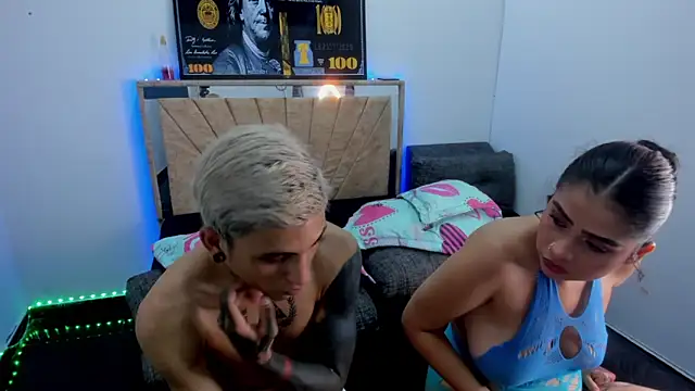kasandrandliam Adlı Modelin Canlı XXX Sohbeti