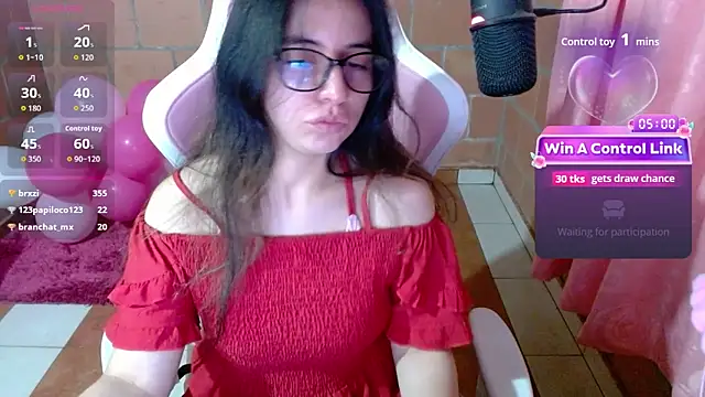 XXX chat uživo modela Maggie_Fox3