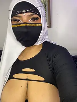 zulema_parvin Adlı Modelin Canlı XXX Sohbeti
