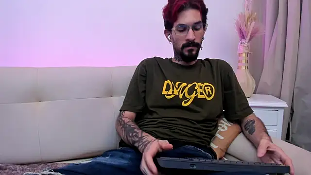Chat XXX Live Jonathan_Soto