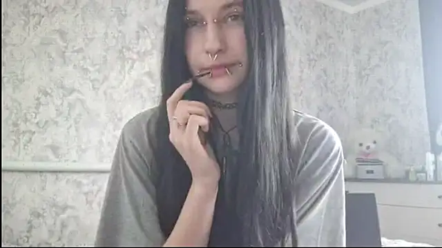 KrissyHiott – Naživo XXX chat