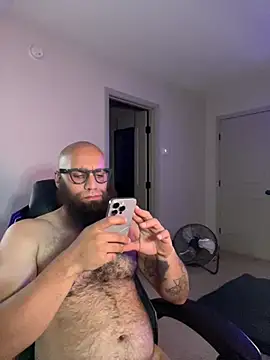 MastaWolfy Live XXX-Chat