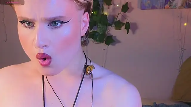 cumboydoll 라이브 XXX 채팅