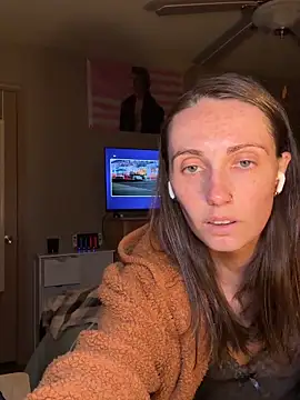 Ellz4 XXX чат на живо