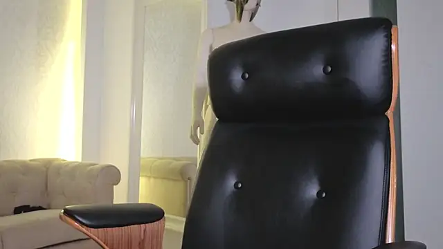 MaxKaiden Live XXX Chat