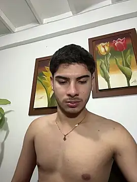 ApoloGray__ Live XXX-Chat