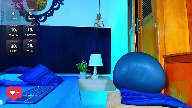 Thiago_Nova 即時 XXX 聊天