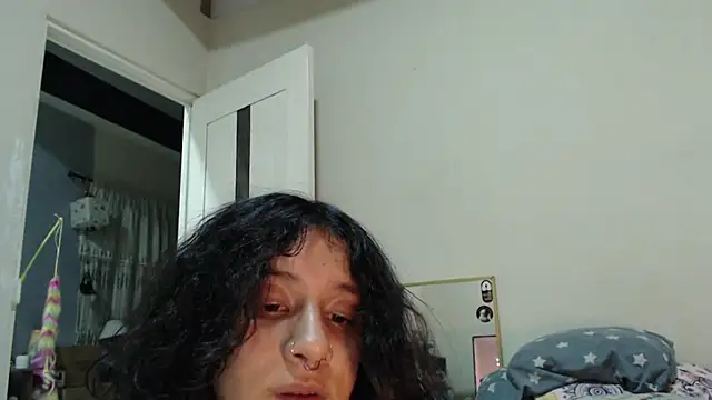 AlinaWoolf_'s Live XXX Chat