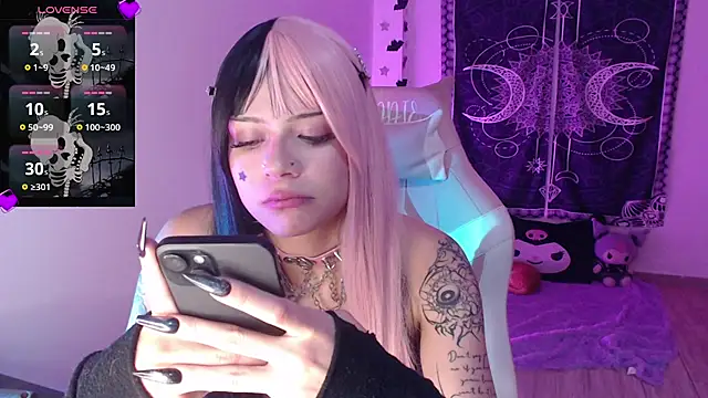 Chat +18 de cyberd0ll66 ao vivo