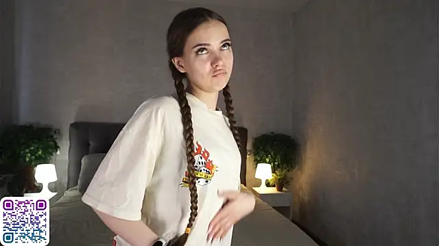 PearleKalmen's Live XXX Chat