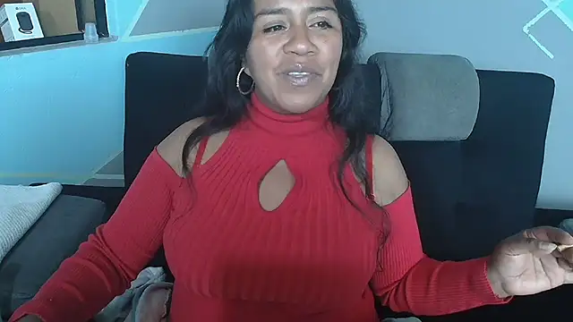 Chat +18 de saggil23 ao vivo