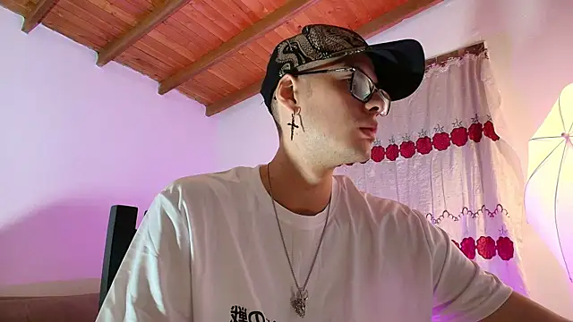 Chat XXX en directo de Vlad__night