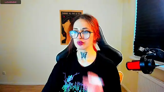 your_tora – Naživo XXX chat