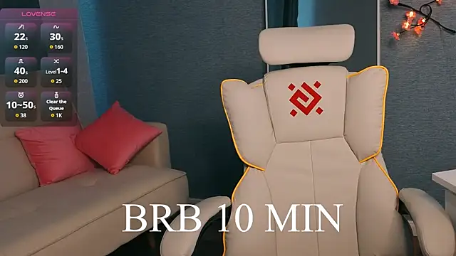 צ'אט XXX בשידור חי של noonespyed