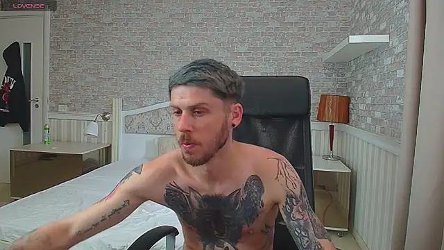 JonahShaw Live XXX Chat