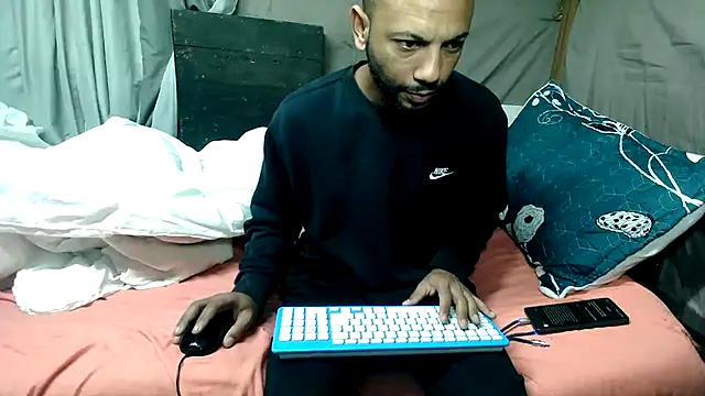Онлайн чат XXX Camodick
