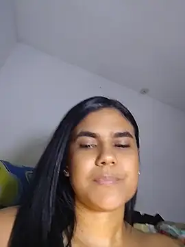 Chat +18 de AntonellaShot ao vivo