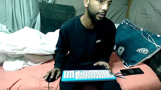 Chatroom XXX en direct de Camodick
