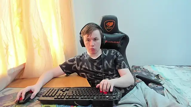 Онлайн чат XXX iliaskrislove