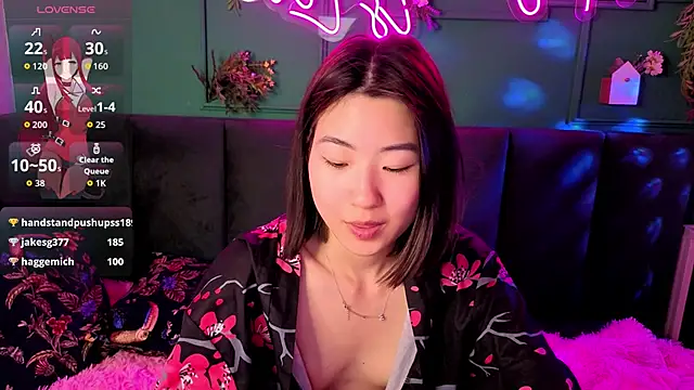 Chatroom XXX en direct de Runi_Asian