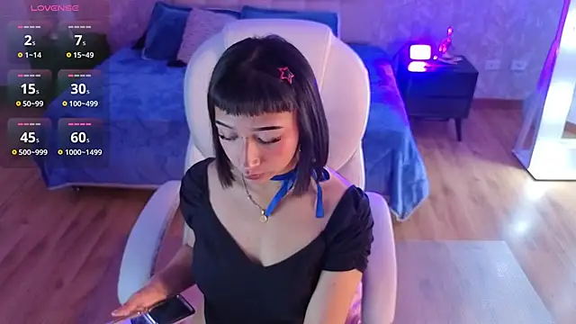 Chat XXX en directo de mia_bloom2