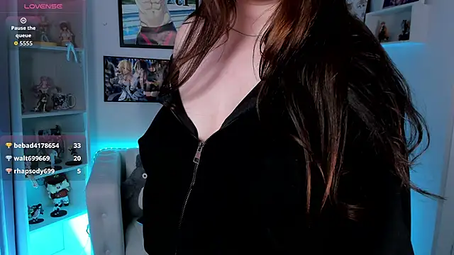 Elisabeth_Binder Chat XXX in diretta