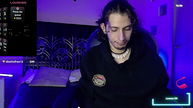 Vergil_Noir_'s Live XXX Chat
