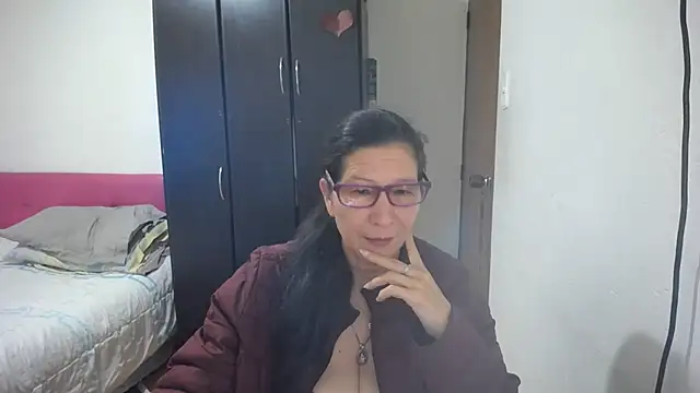 latin49's Live XXX Chat