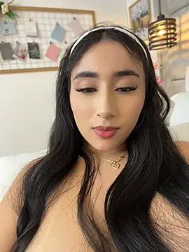 Chat XXX Live IvonneOwen