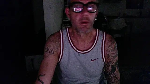Show de love_save_the_world na webcam