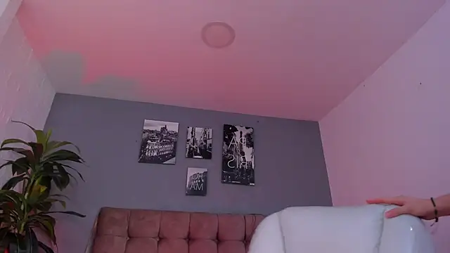 aleja_cute_n Live XXX chat