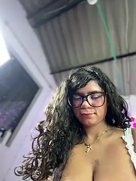 Chat XXX ao vivo de Simone_Miller