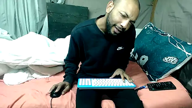 Camodick 라이브 XXX 채팅