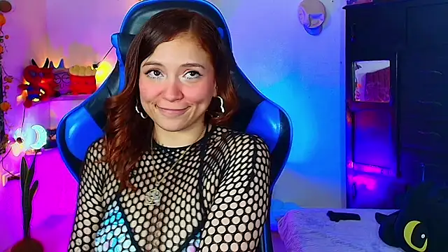 alisson_zafiro_'s Live XXX Chat