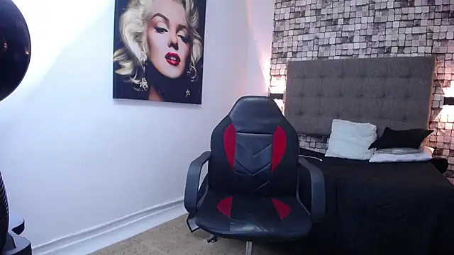 Juan_123__ – Naživo XXX chat