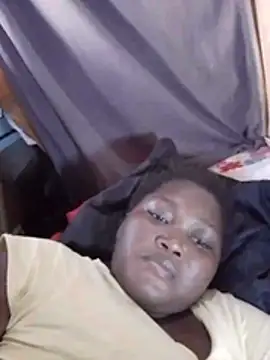 Cute-mish Chat XXX live