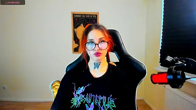 your_tora's Live XXX Chat