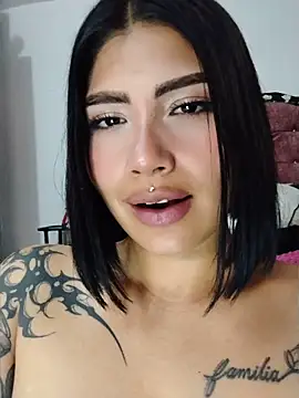 Kylie_brazt: онлайн-секс-чат