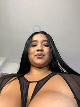 FoxySkye Chat XXX live