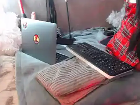 GoddessMonicaAngels' Live XXX Chat