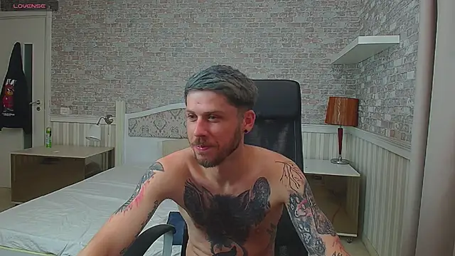 Chat +18 de JonahShaw ao vivo