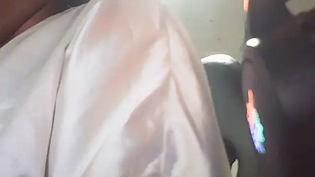 Fariana01 现场XXX聊天