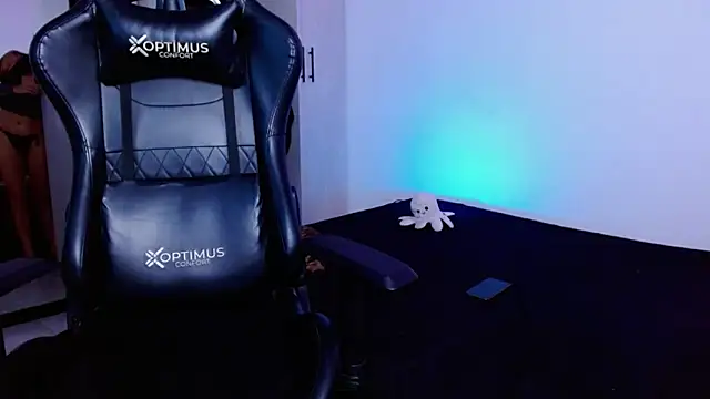 miia-liiam Show Webcam