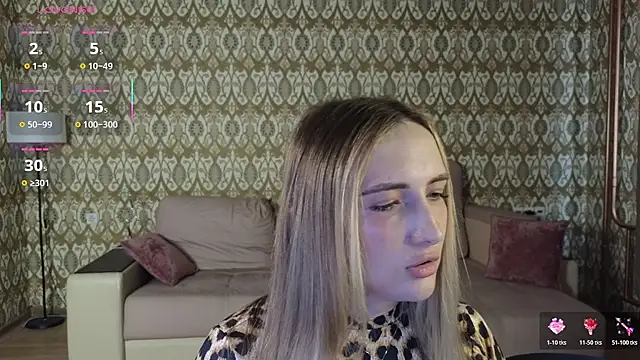 Vi_Luxyn Live XXX chat