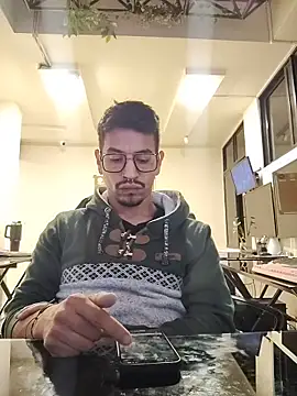 Juann-cock's Live XXX Chat