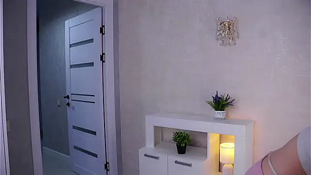 FalineBeacher élő XXX-chatje