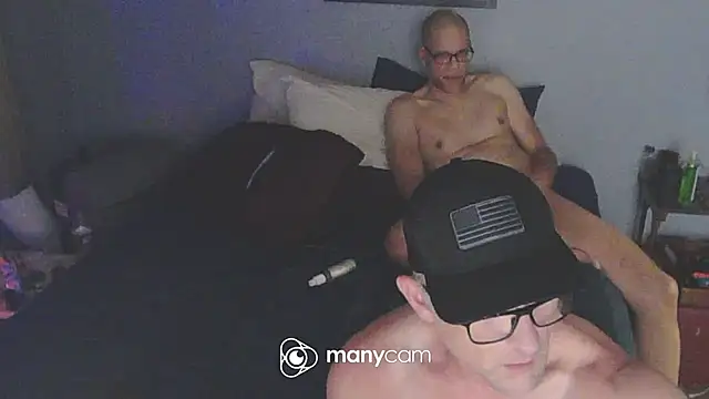 NWBuilt Chat XXX live